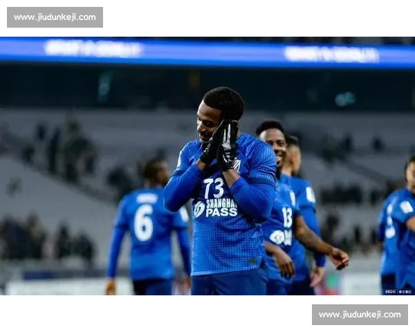 申花锋霸米内罗身价翻倍却陷入转会困局：伤病与禁令成双重枷锁