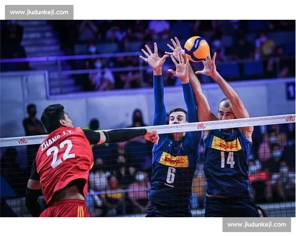 西安曲江竞技中心 1500 上演巅峰对决!中国男排鏖战土耳其男排